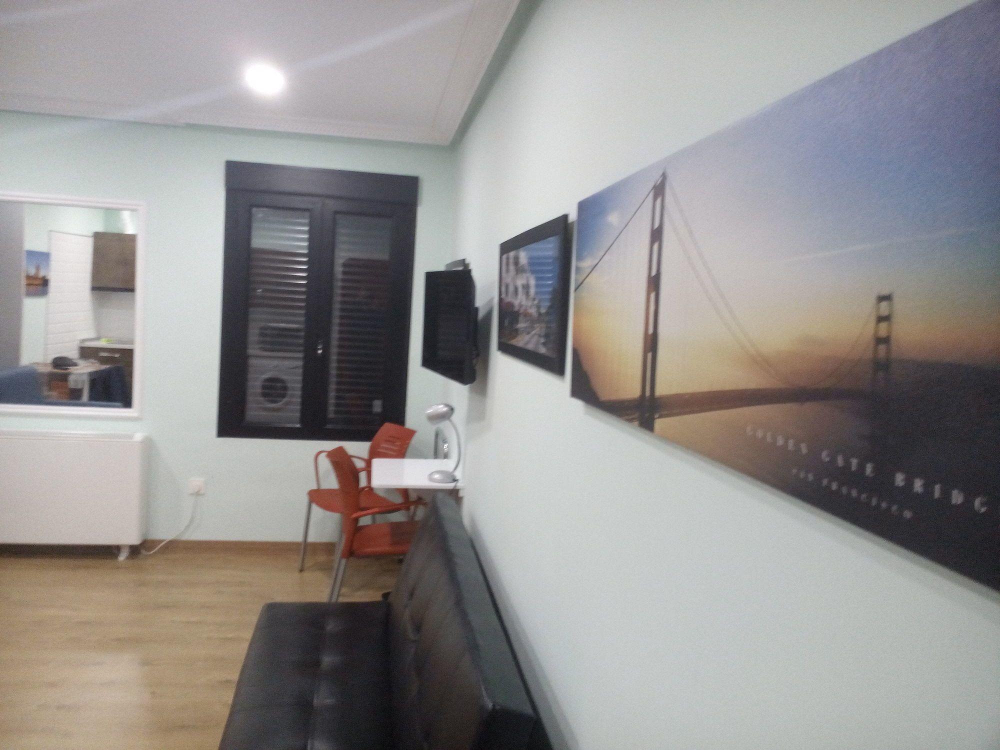 Apartamentos Mata7 León Buitenkant foto