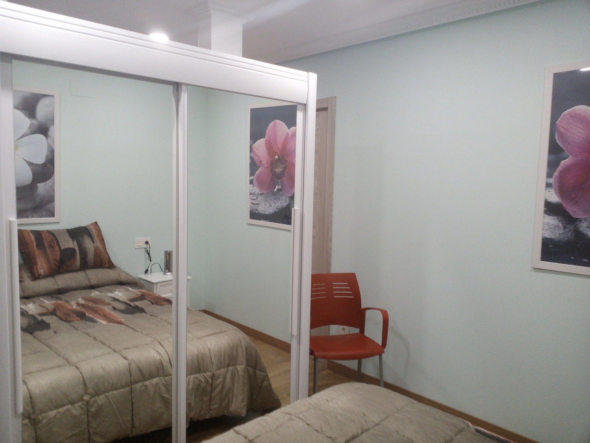 Apartamentos Mata7 León Buitenkant foto